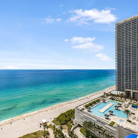Elegant Beachfront Condo Offering Stunning Views